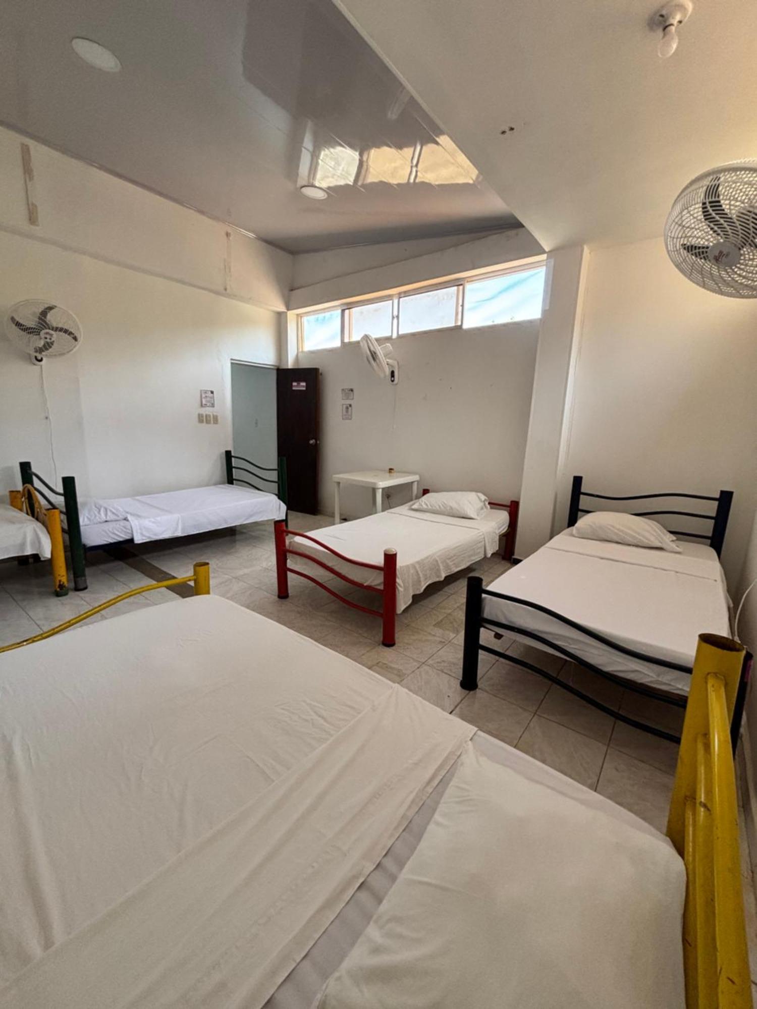 Sierraventura Hostel Taganga Ngoại thất bức ảnh